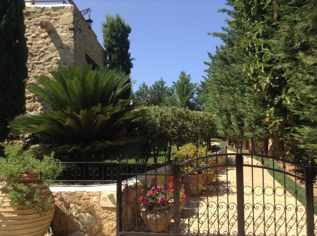 Rock House'S Villa Melody Platanés Chambre photo