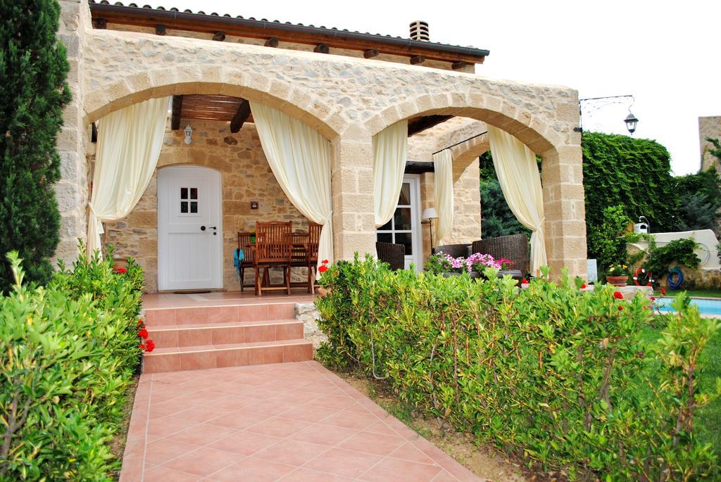 Rock House'S Villa Melody Platanés Chambre photo