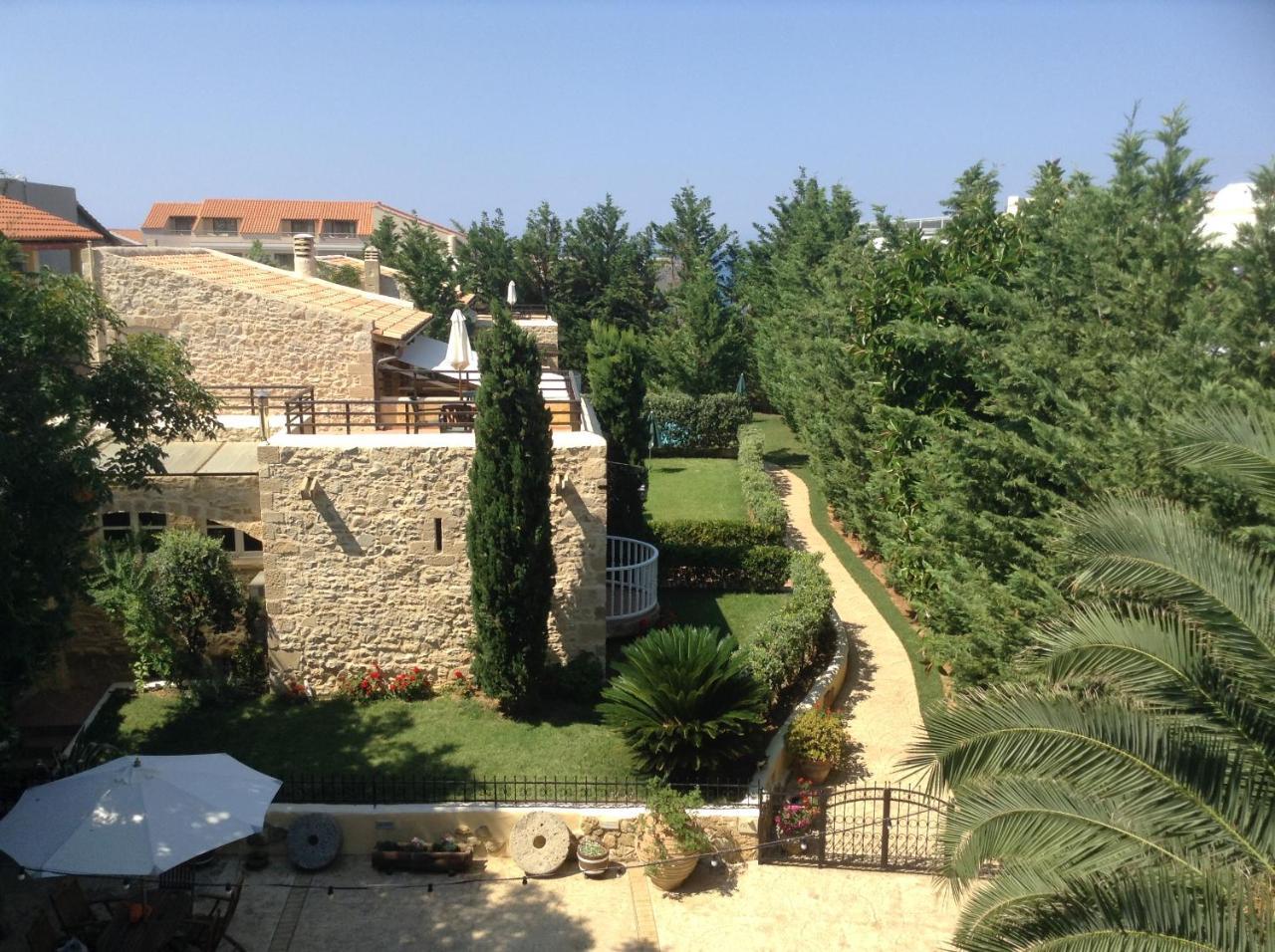 Rock House'S Villa Melody Platanés Extérieur photo